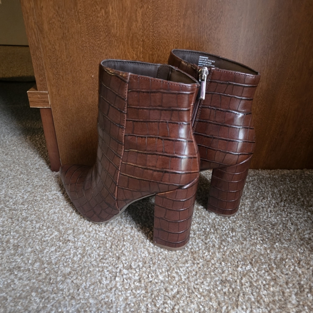 JustFab Brown Ankle Booties with Croc Texture - Picture 2 of 6
